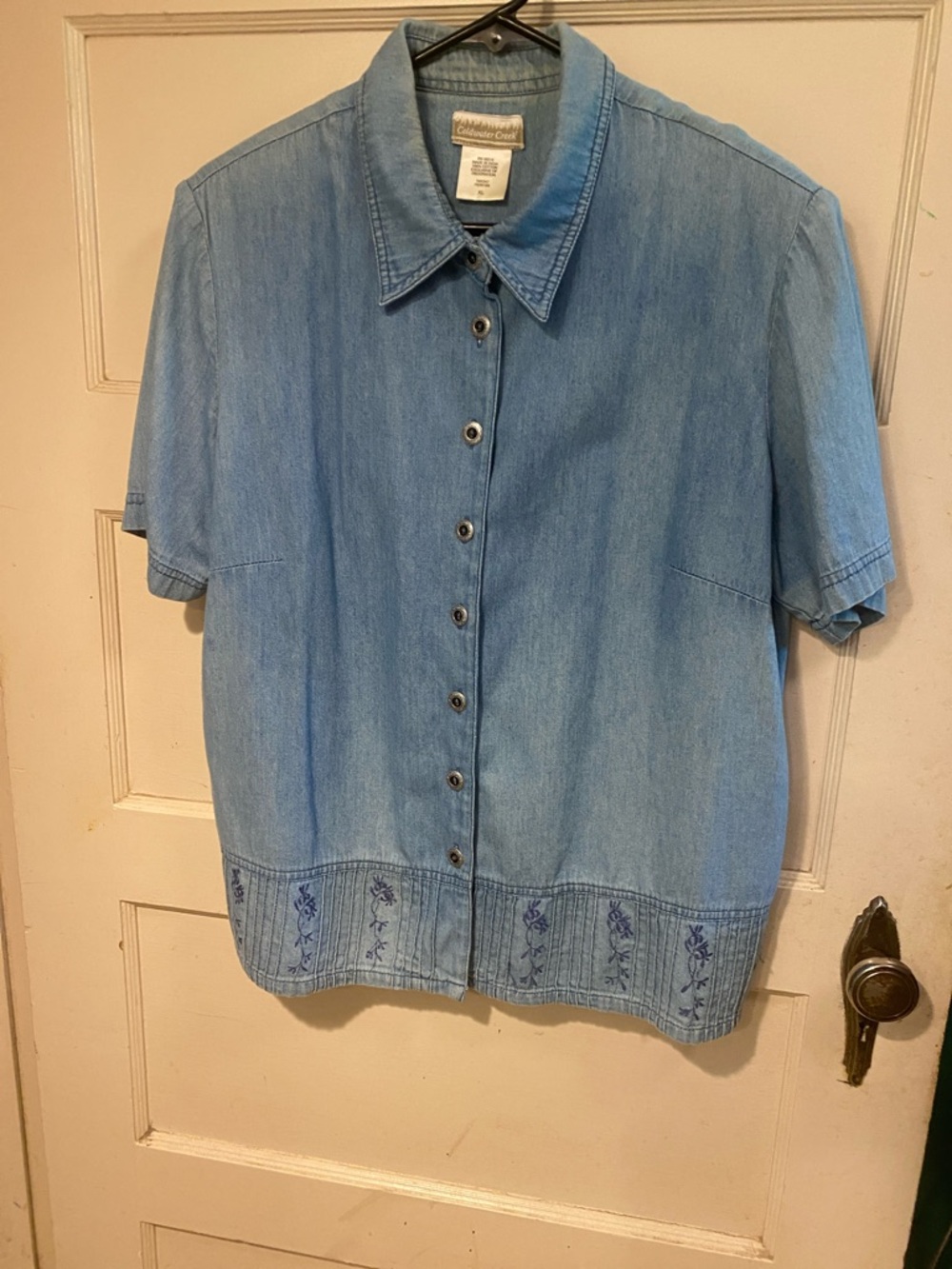 Coldwater Creek Denim Short Sleeve Shirt with Embroidered Hem Size XL